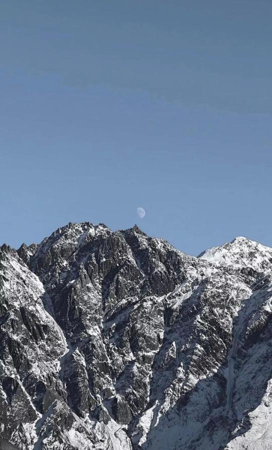 Hotel Axien Kazbegi Zewnętrze zdjęcie
